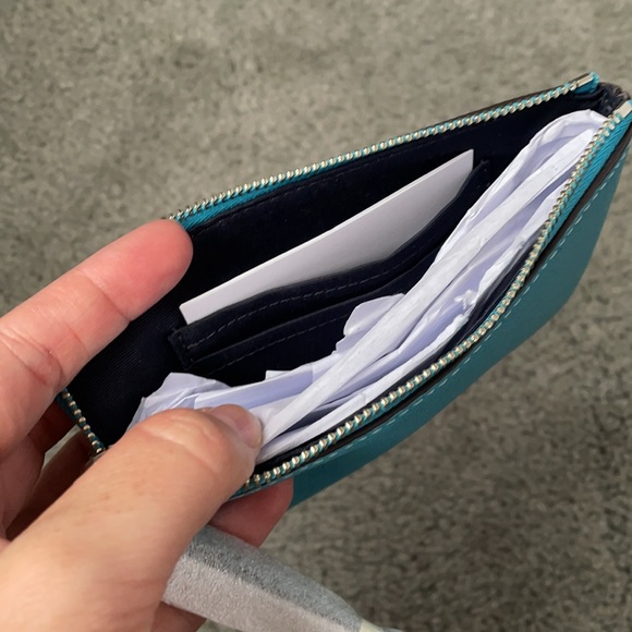 Blue coach wristlet - Picture 2 of 4